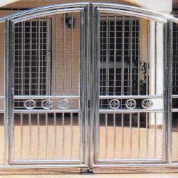 SS 76 Stainless Steel '304' Main Gate