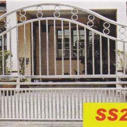 SS 217 Stainless Steel '304' Main Gate