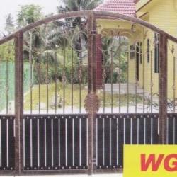 Wrought Iron Main Gate 062