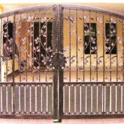 Wrought Iron Main Gate 252